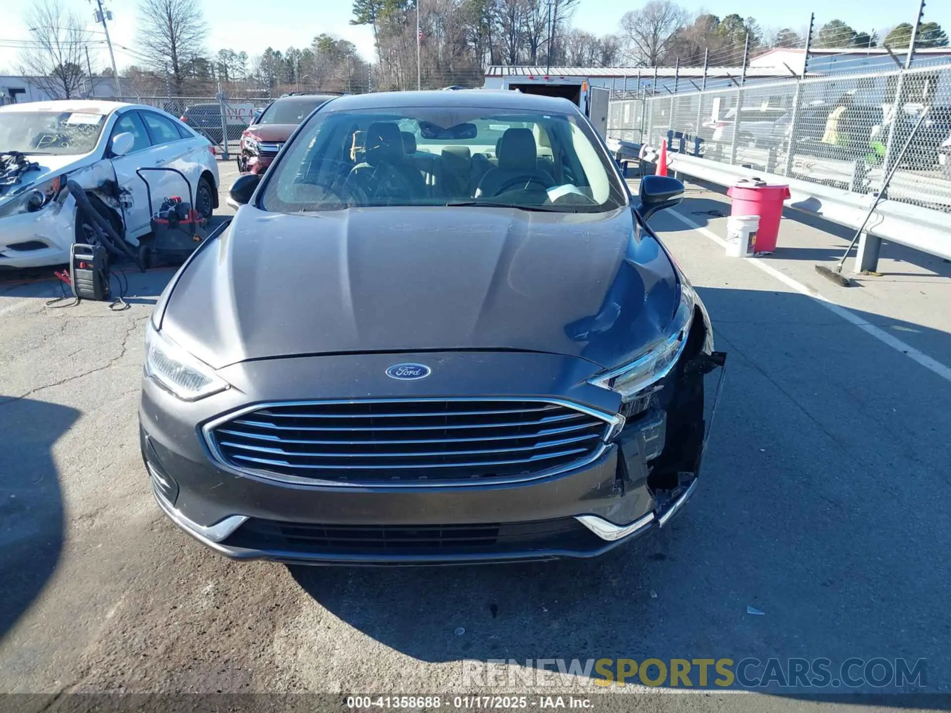 12 Photograph of a damaged car 3FA6P0CD9LR136870 FORD FUSION 2020