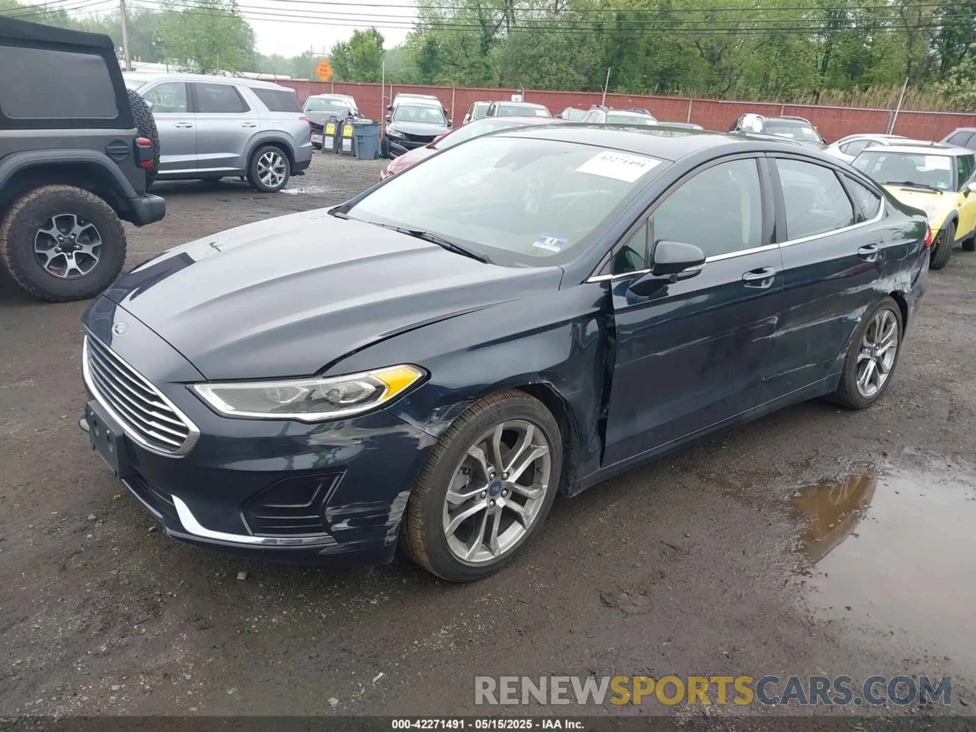 2 Photograph of a damaged car 3FA6P0CD9LR183400 FORD FUSION 2020