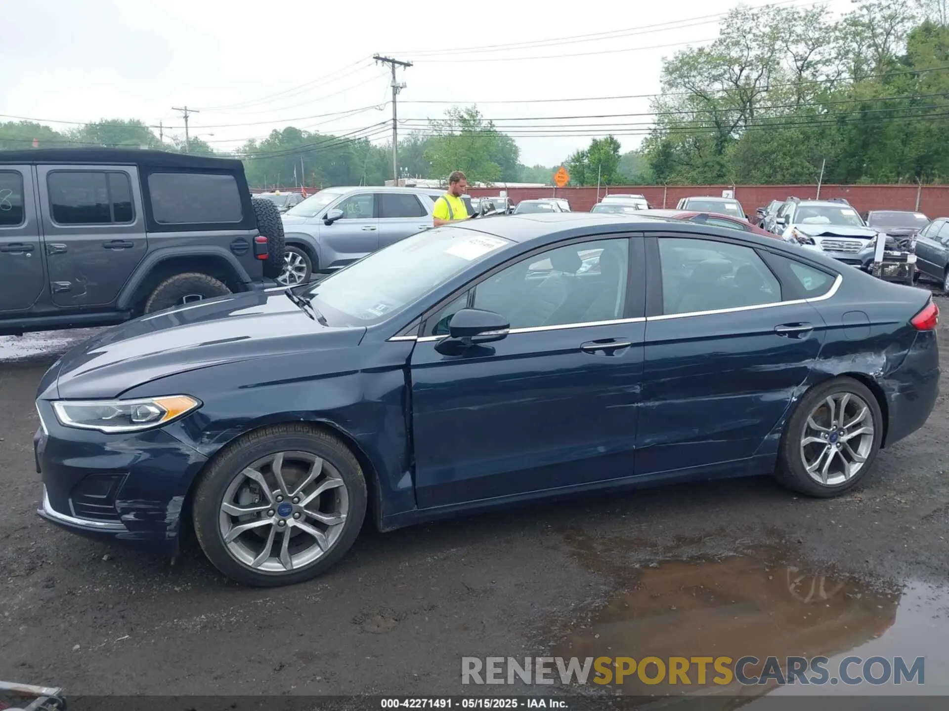 6 Photograph of a damaged car 3FA6P0CD9LR183400 FORD FUSION 2020