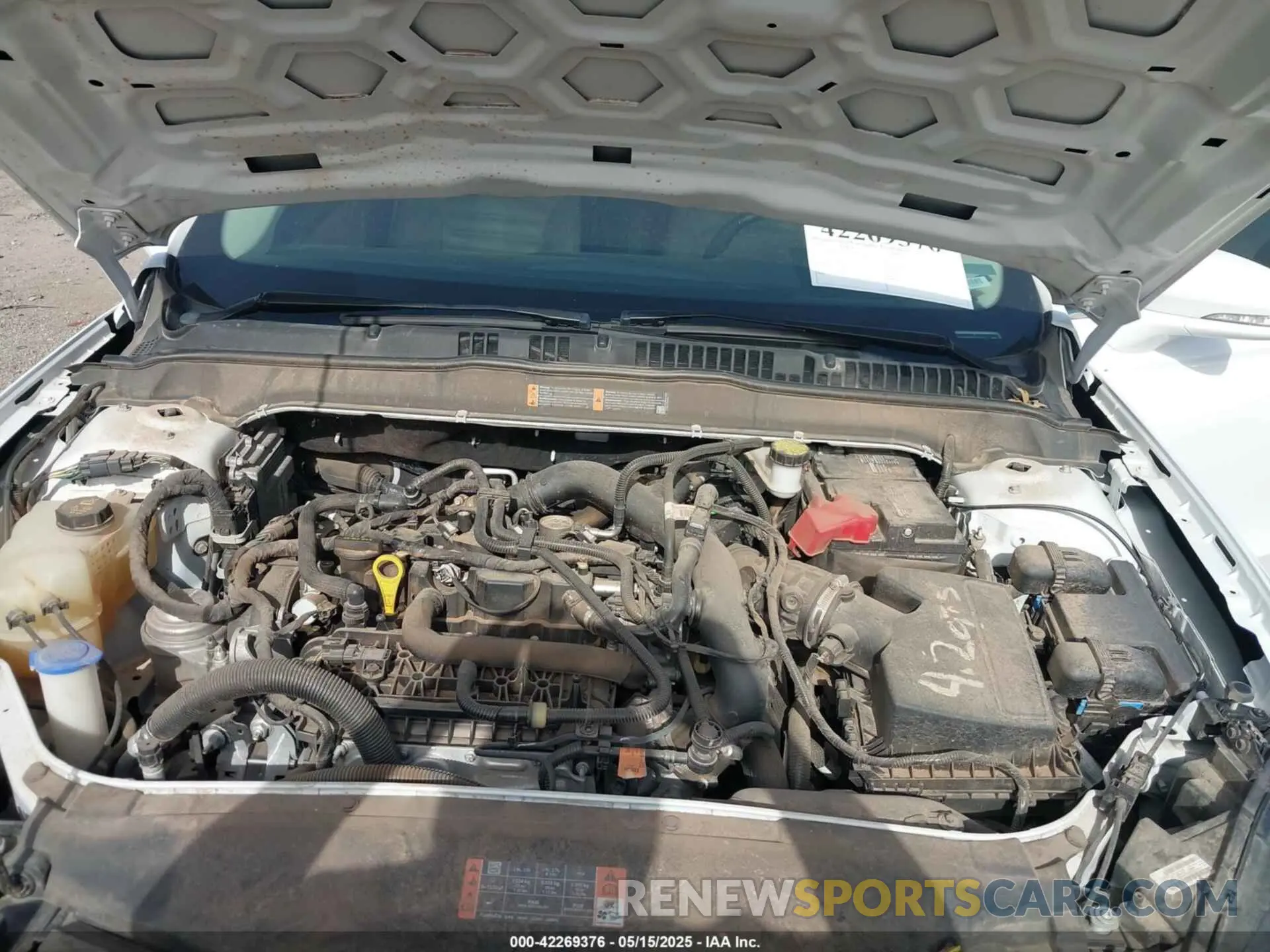 10 Photograph of a damaged car 3FA6P0CD9LR195854 FORD FUSION 2020