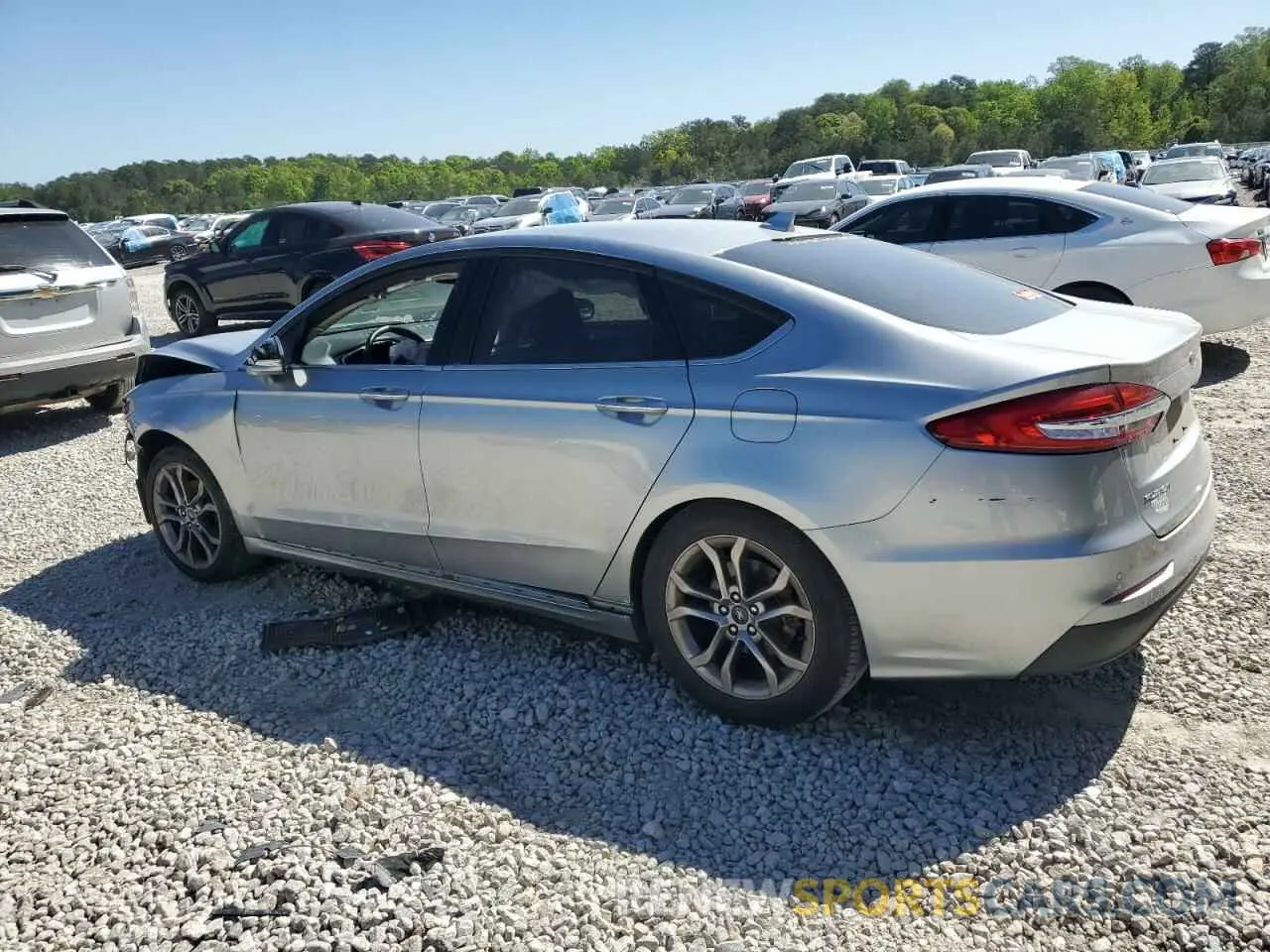 2 Photograph of a damaged car 3FA6P0CD9LR208103 FORD FUSION 2020