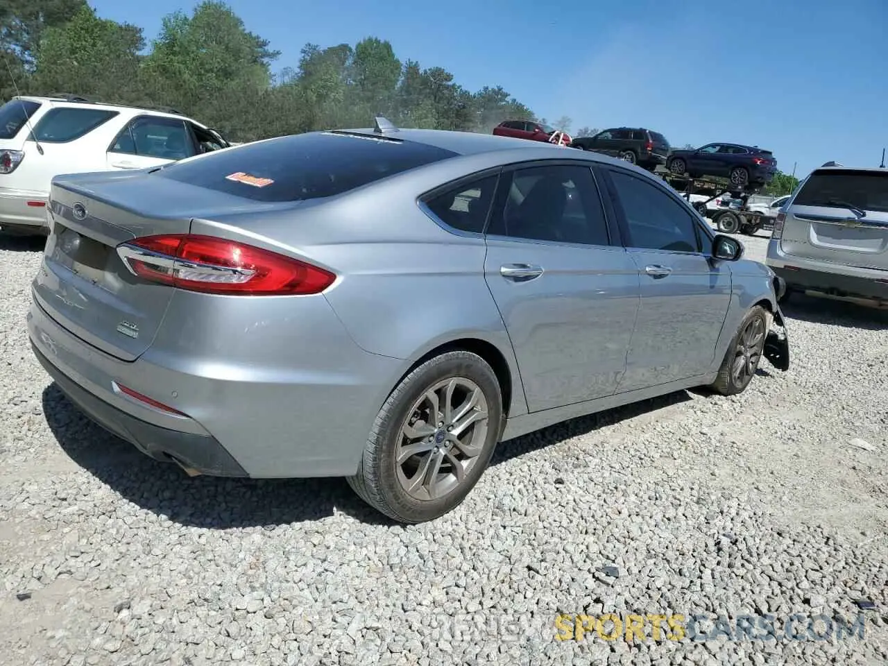 3 Photograph of a damaged car 3FA6P0CD9LR208103 FORD FUSION 2020