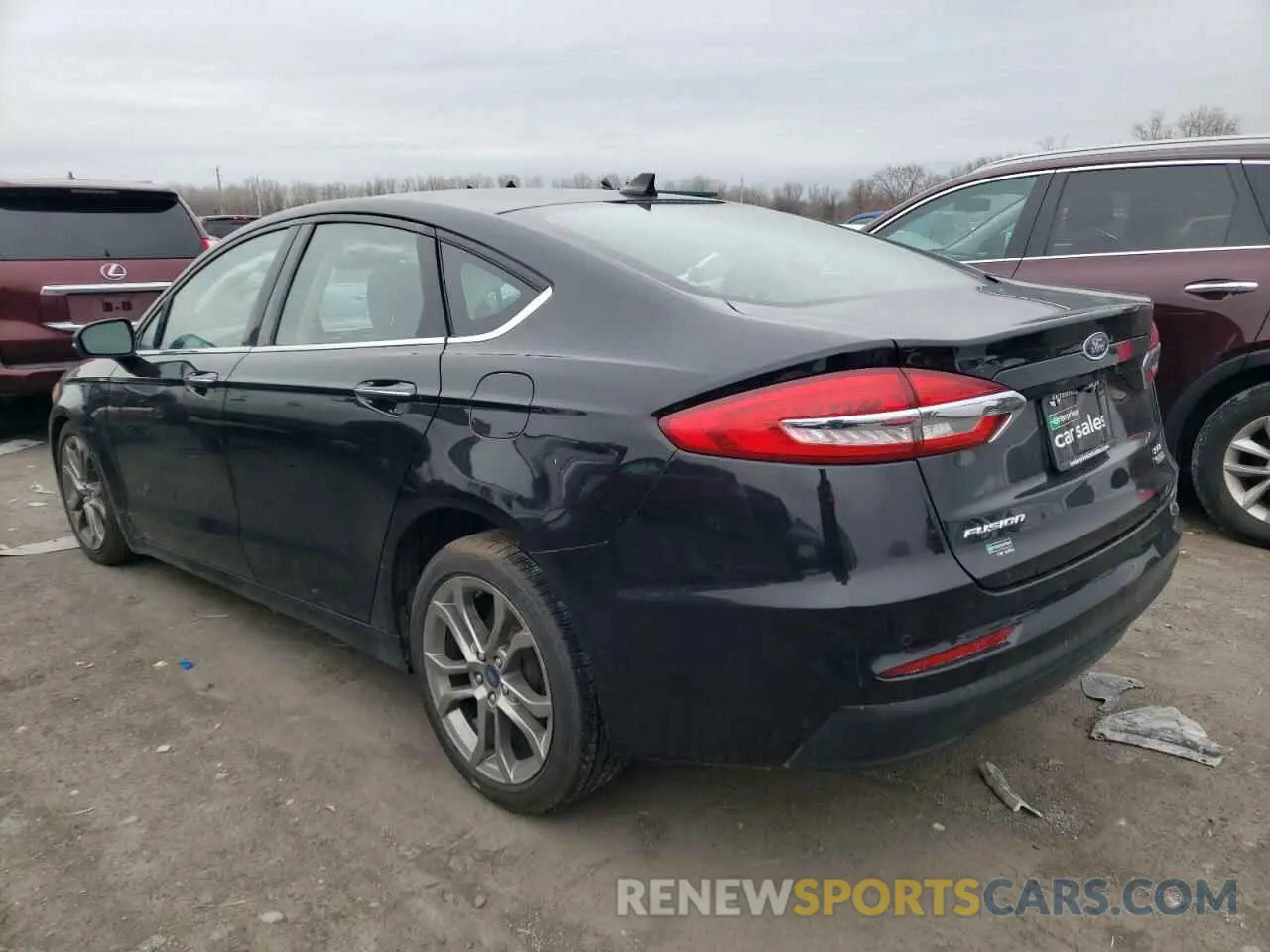 2 Photograph of a damaged car 3FA6P0CDXLR137154 FORD FUSION 2020