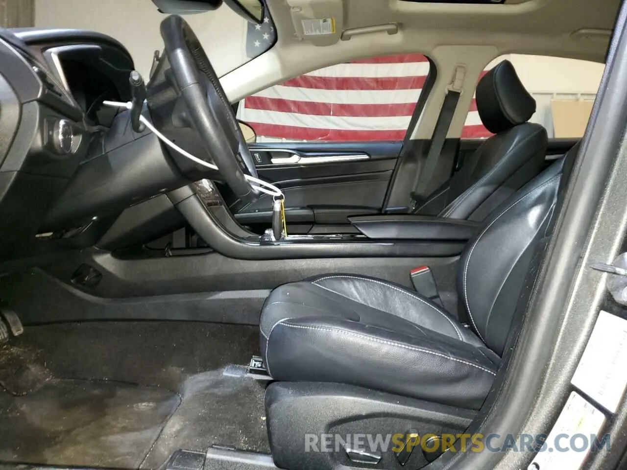 7 Photograph of a damaged car 3FA6P0D90LR151140 FORD FUSION 2020