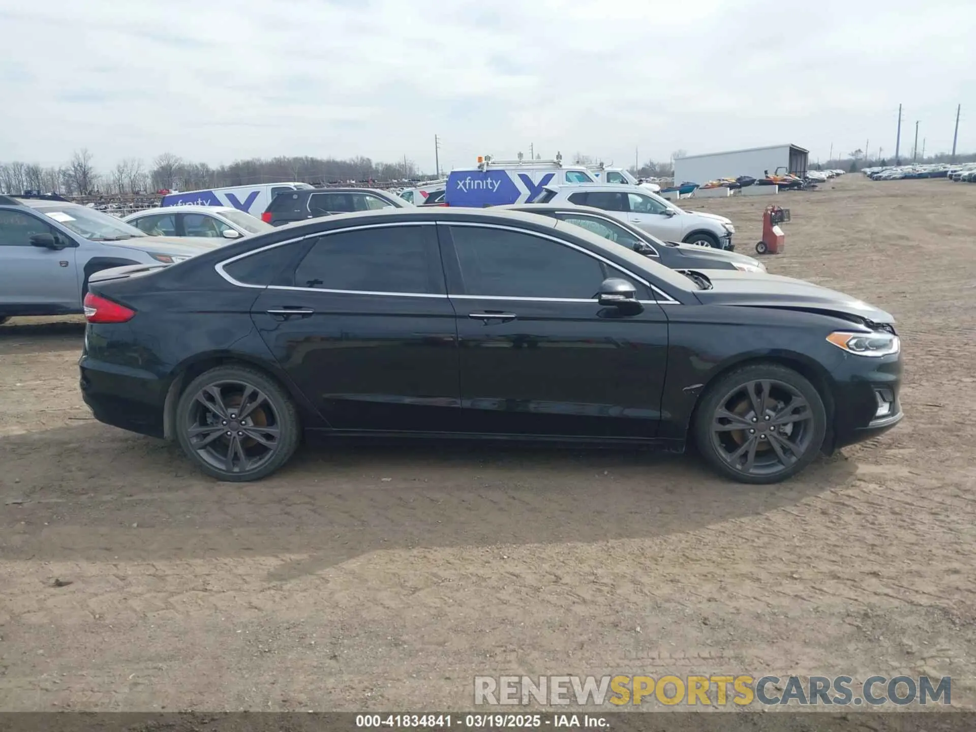 13 Photograph of a damaged car 3FA6P0D90LR152062 FORD FUSION 2020