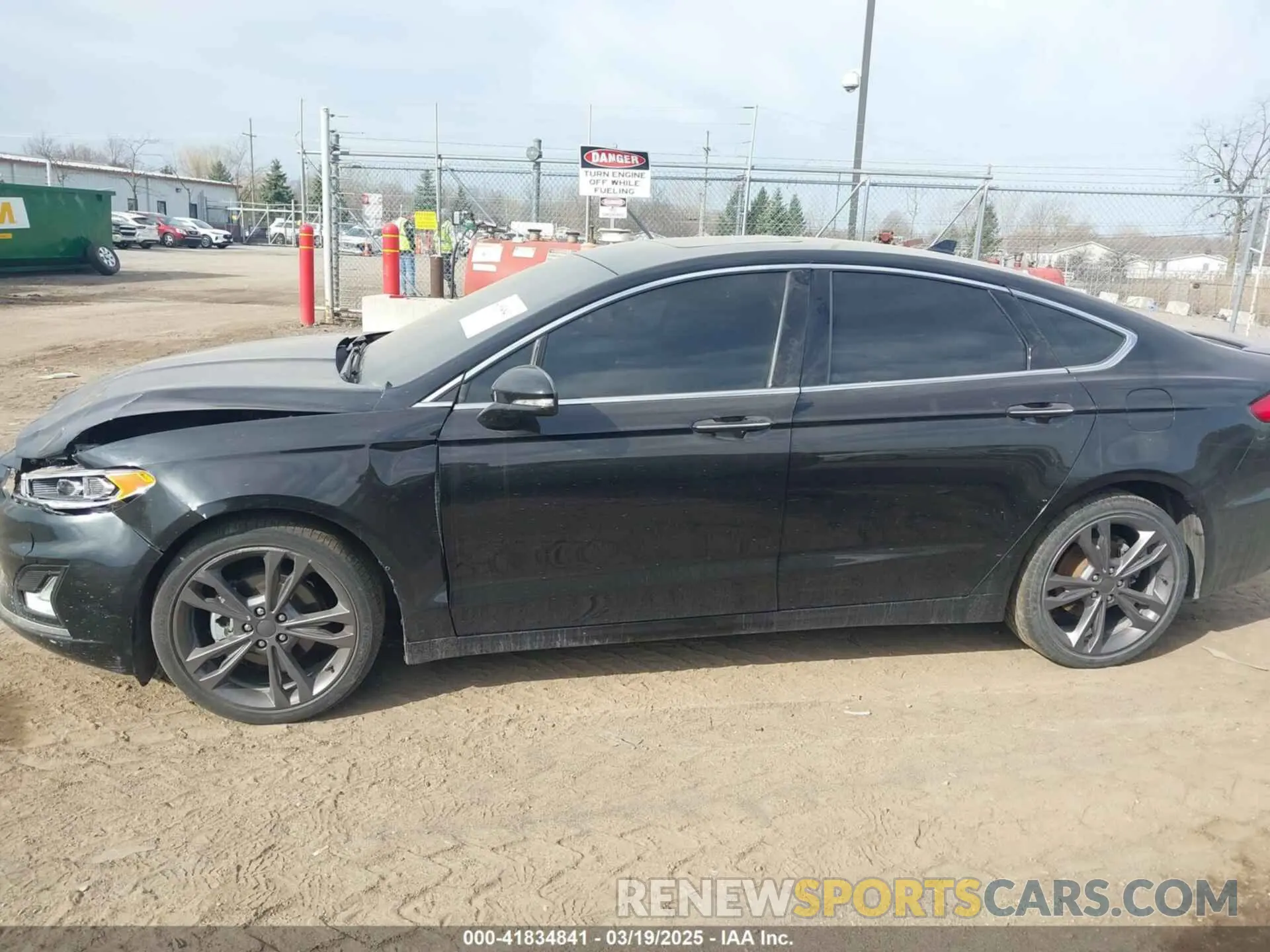 14 Photograph of a damaged car 3FA6P0D90LR152062 FORD FUSION 2020