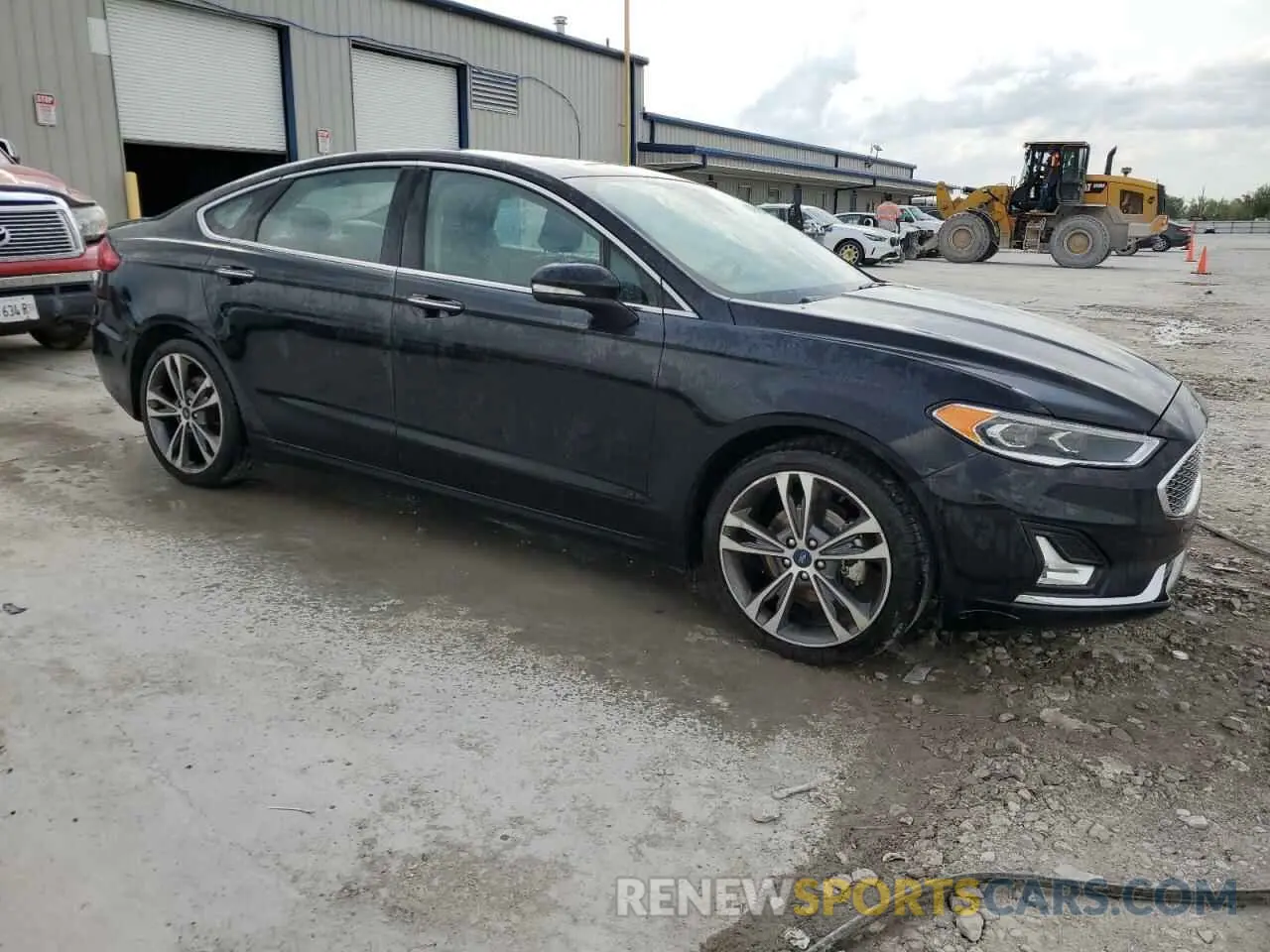 4 Photograph of a damaged car 3FA6P0D90LR192500 FORD FUSION 2020