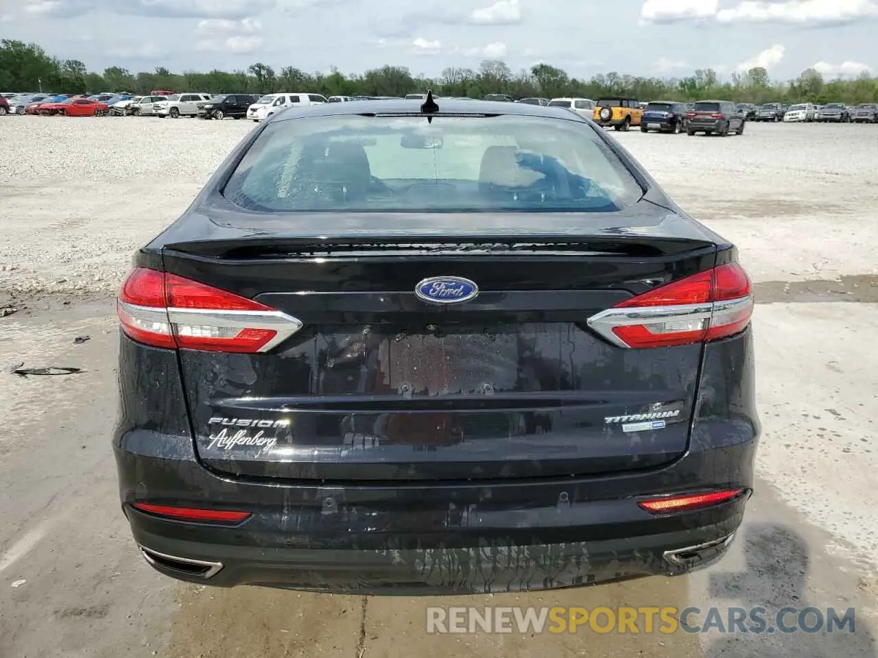 6 Photograph of a damaged car 3FA6P0D90LR192500 FORD FUSION 2020