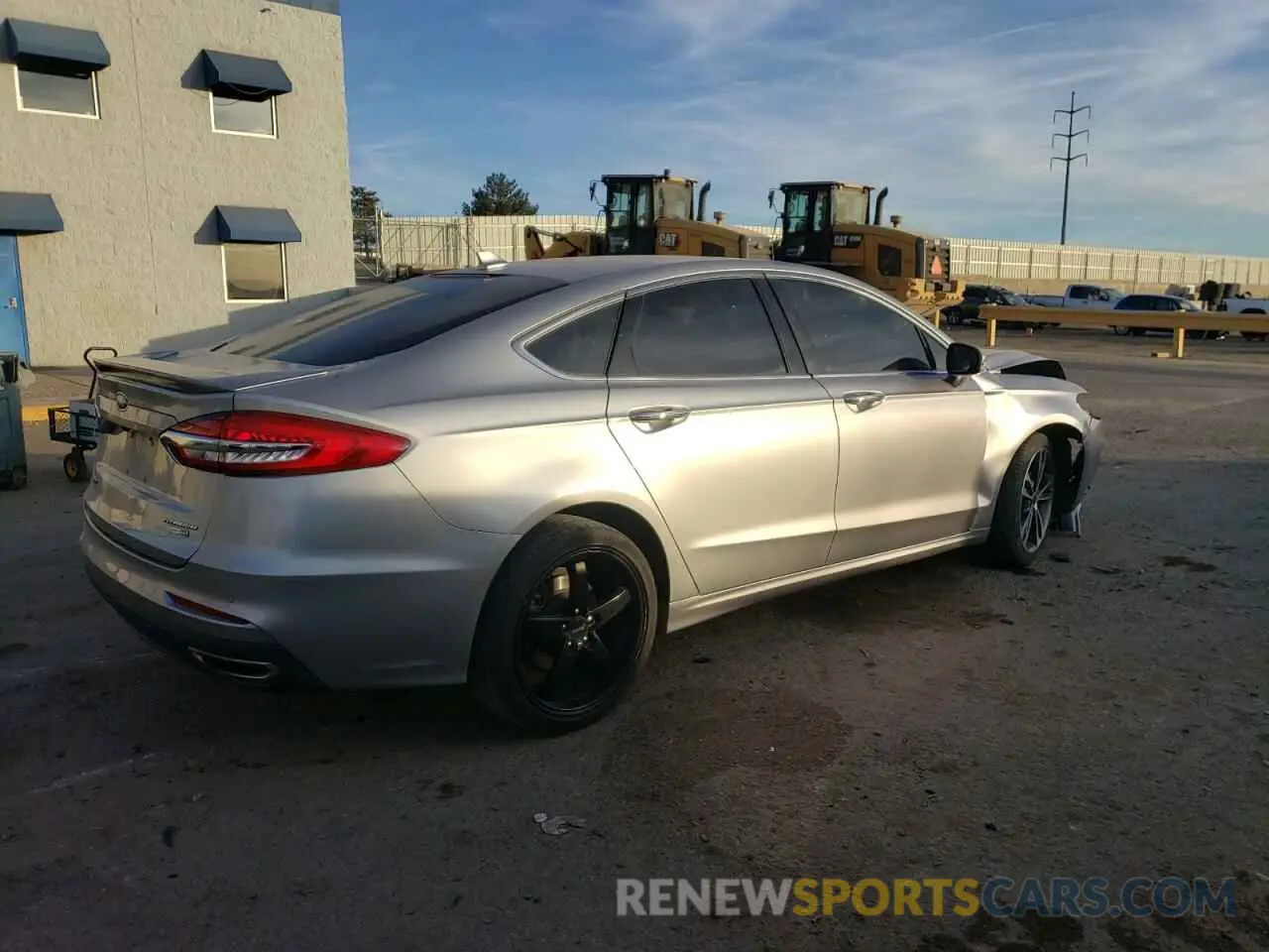 3 Photograph of a damaged car 3FA6P0D90LR193663 FORD FUSION 2020