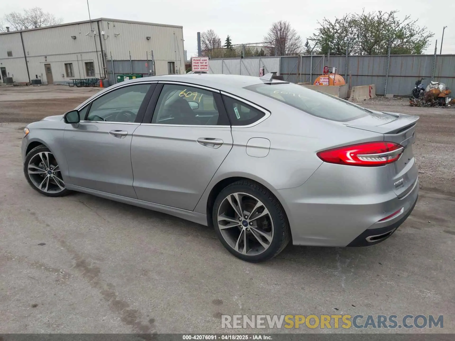 3 Photograph of a damaged car 3FA6P0D91LR174152 FORD FUSION 2020