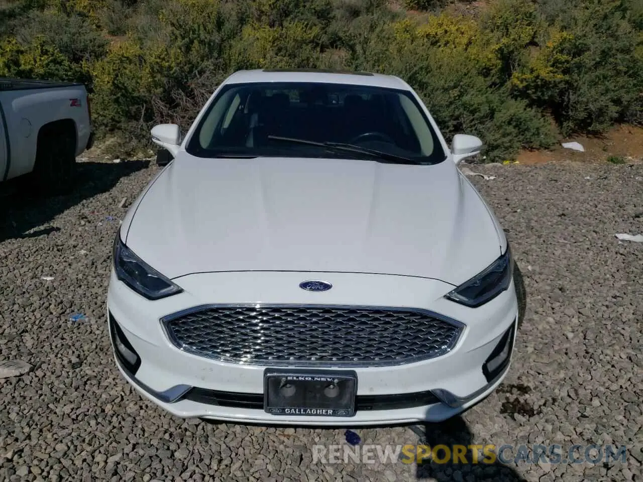5 Photograph of a damaged car 3FA6P0D92LR173611 FORD FUSION 2020