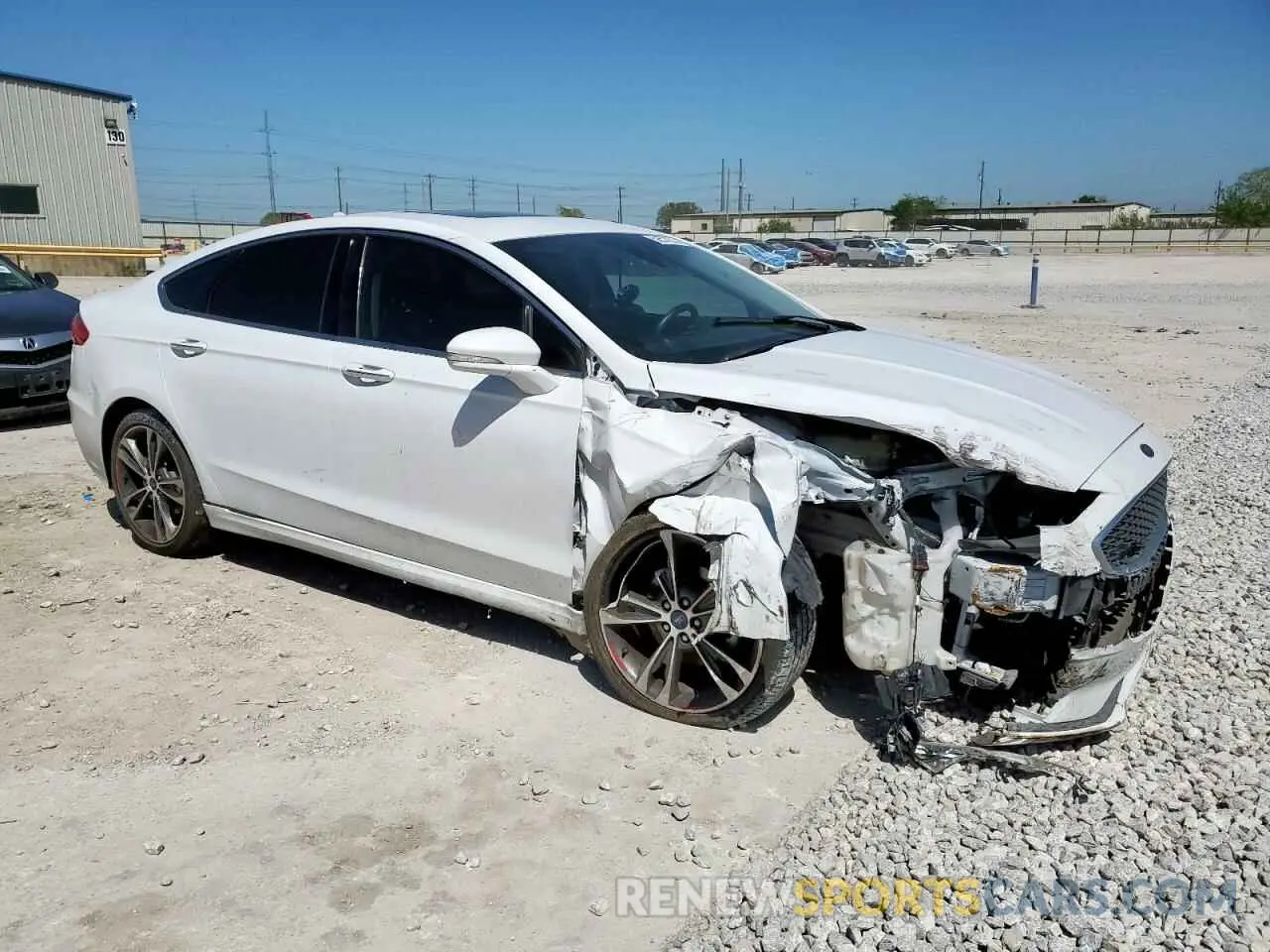 4 Photograph of a damaged car 3FA6P0D92LR174659 FORD FUSION 2020