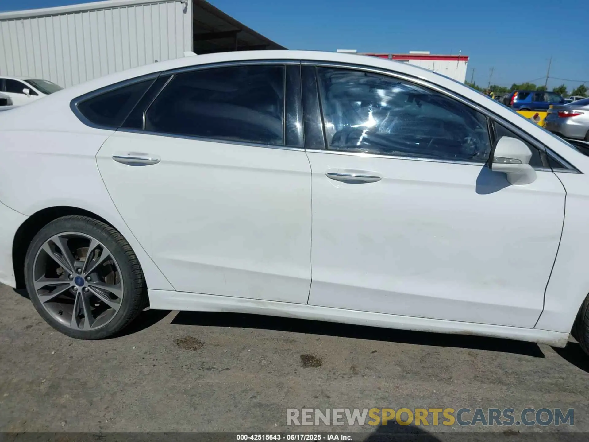 13 Photograph of a damaged car 3FA6P0D93LR151357 FORD FUSION 2020