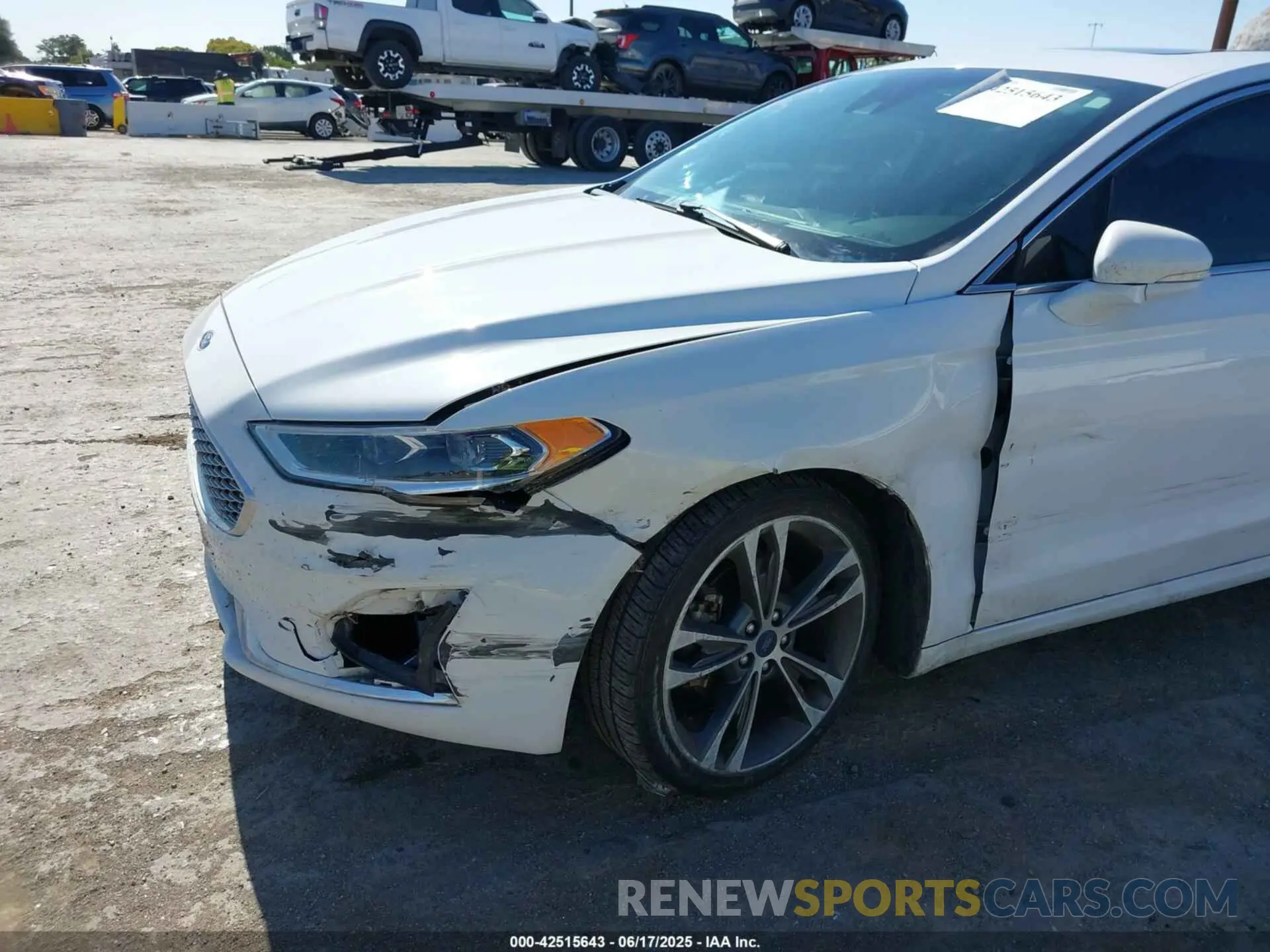 6 Photograph of a damaged car 3FA6P0D93LR151357 FORD FUSION 2020