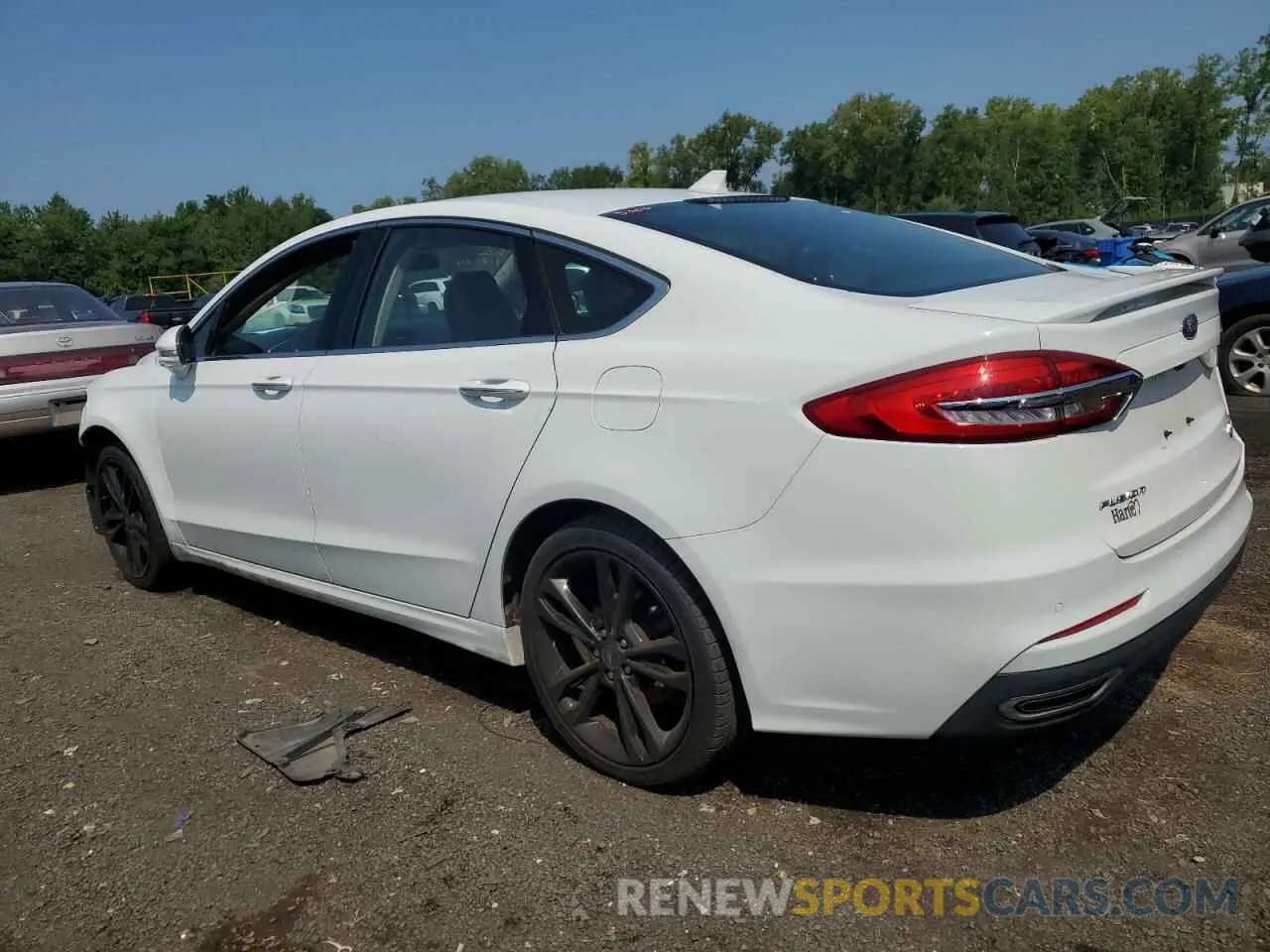 2 Photograph of a damaged car 3FA6P0D94LR115760 FORD FUSION 2020