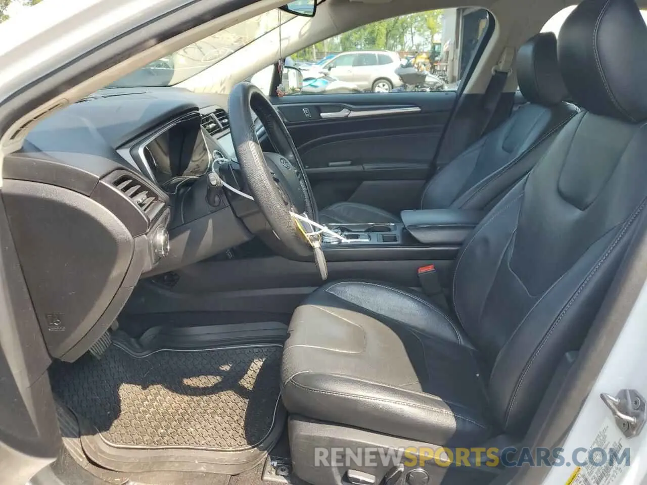 7 Photograph of a damaged car 3FA6P0D94LR115760 FORD FUSION 2020