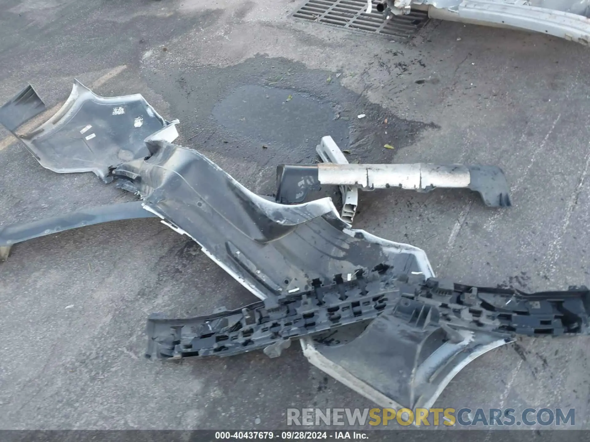 12 Photograph of a damaged car 3FA6P0D94LR117234 FORD FUSION 2020