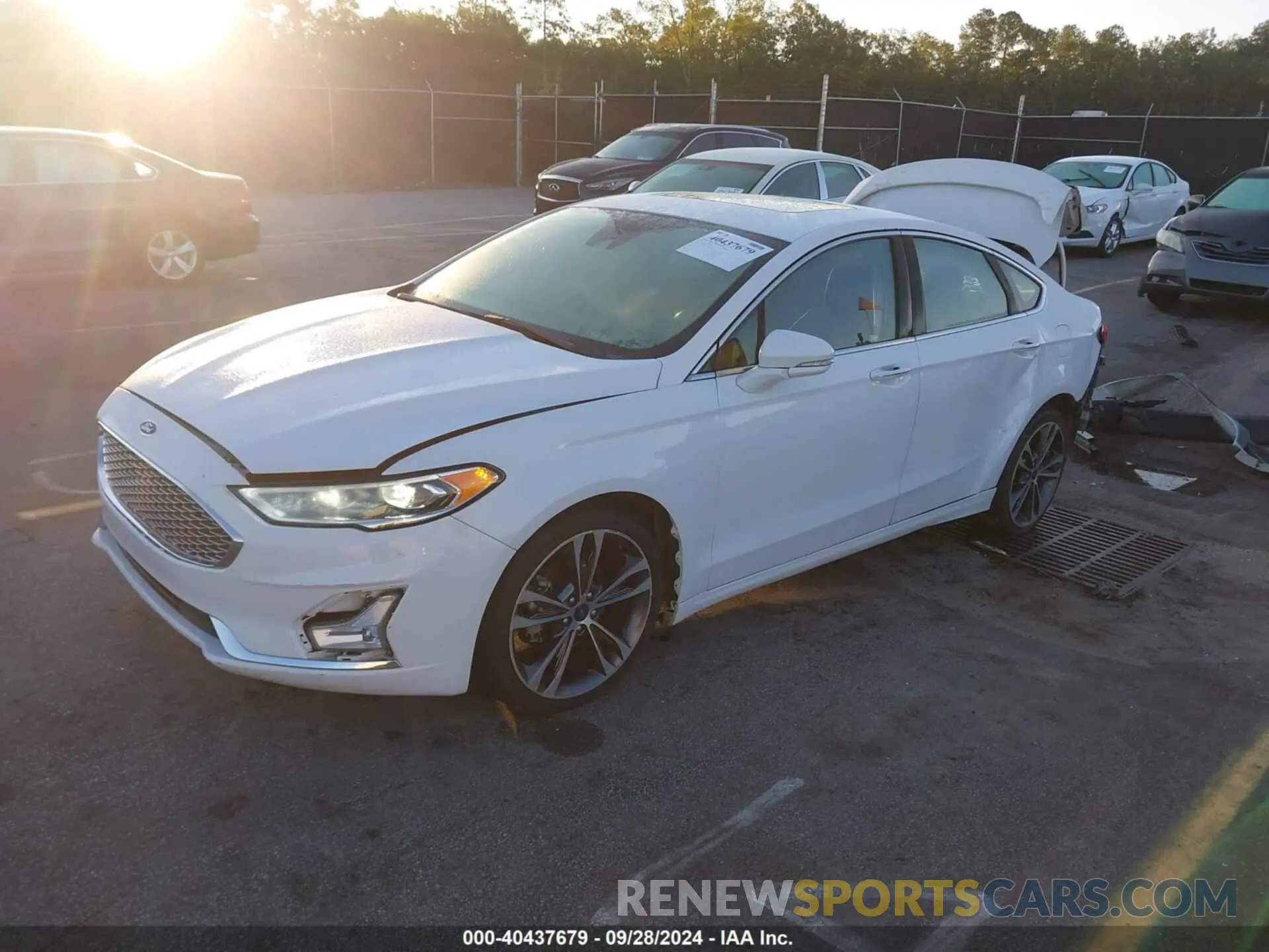 2 Photograph of a damaged car 3FA6P0D94LR117234 FORD FUSION 2020