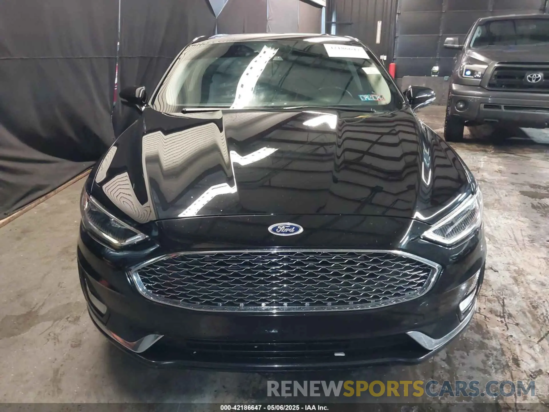 13 Photograph of a damaged car 3FA6P0D94LR136981 FORD FUSION 2020