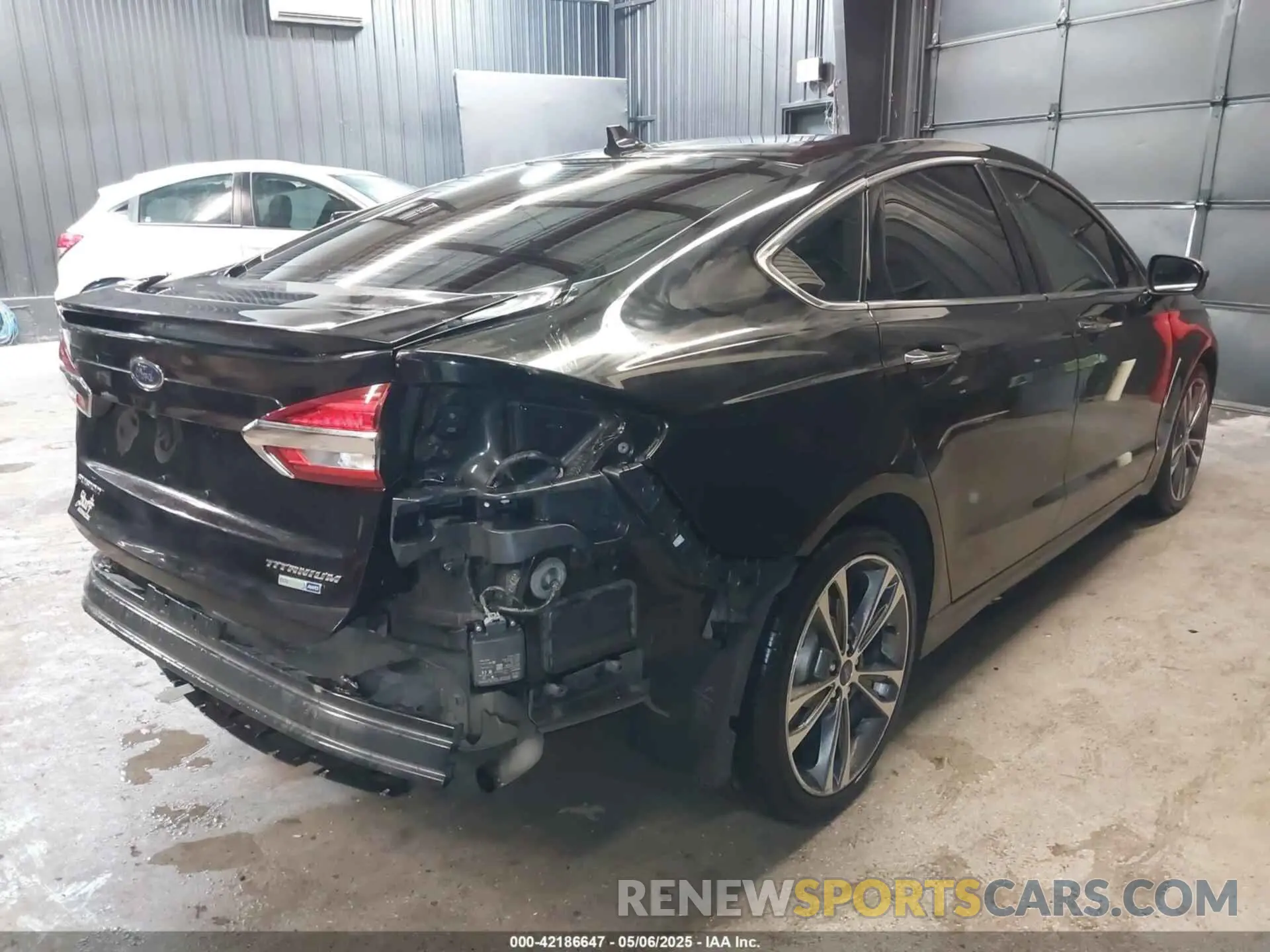 4 Photograph of a damaged car 3FA6P0D94LR136981 FORD FUSION 2020
