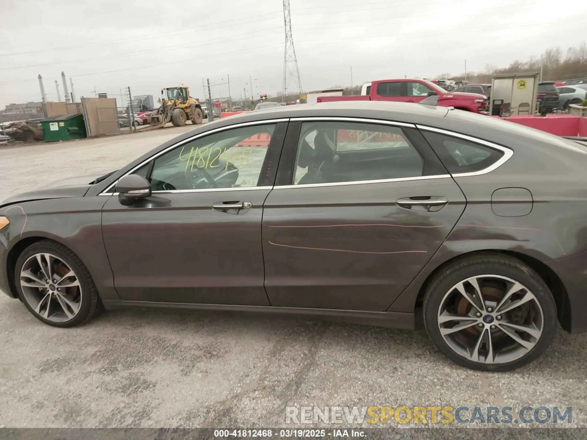 14 Photograph of a damaged car 3FA6P0D94LR138861 FORD FUSION 2020