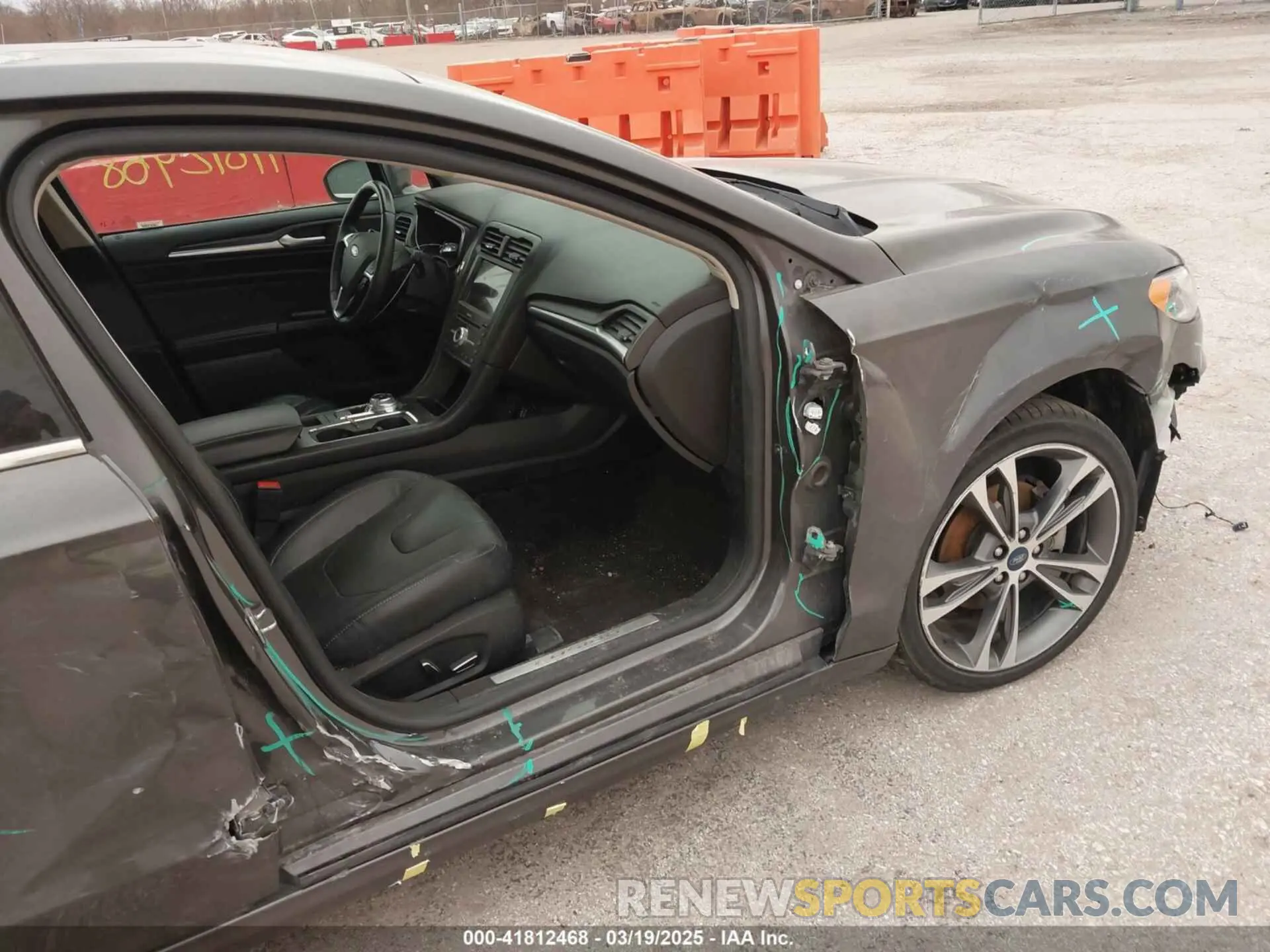 6 Photograph of a damaged car 3FA6P0D94LR138861 FORD FUSION 2020