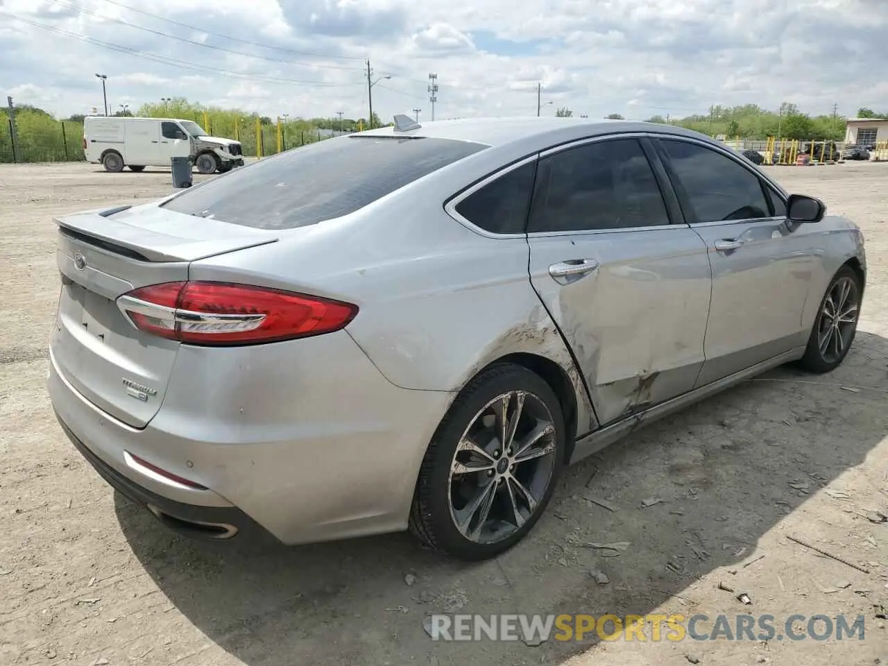 3 Photograph of a damaged car 3FA6P0D94LR152307 FORD FUSION 2020