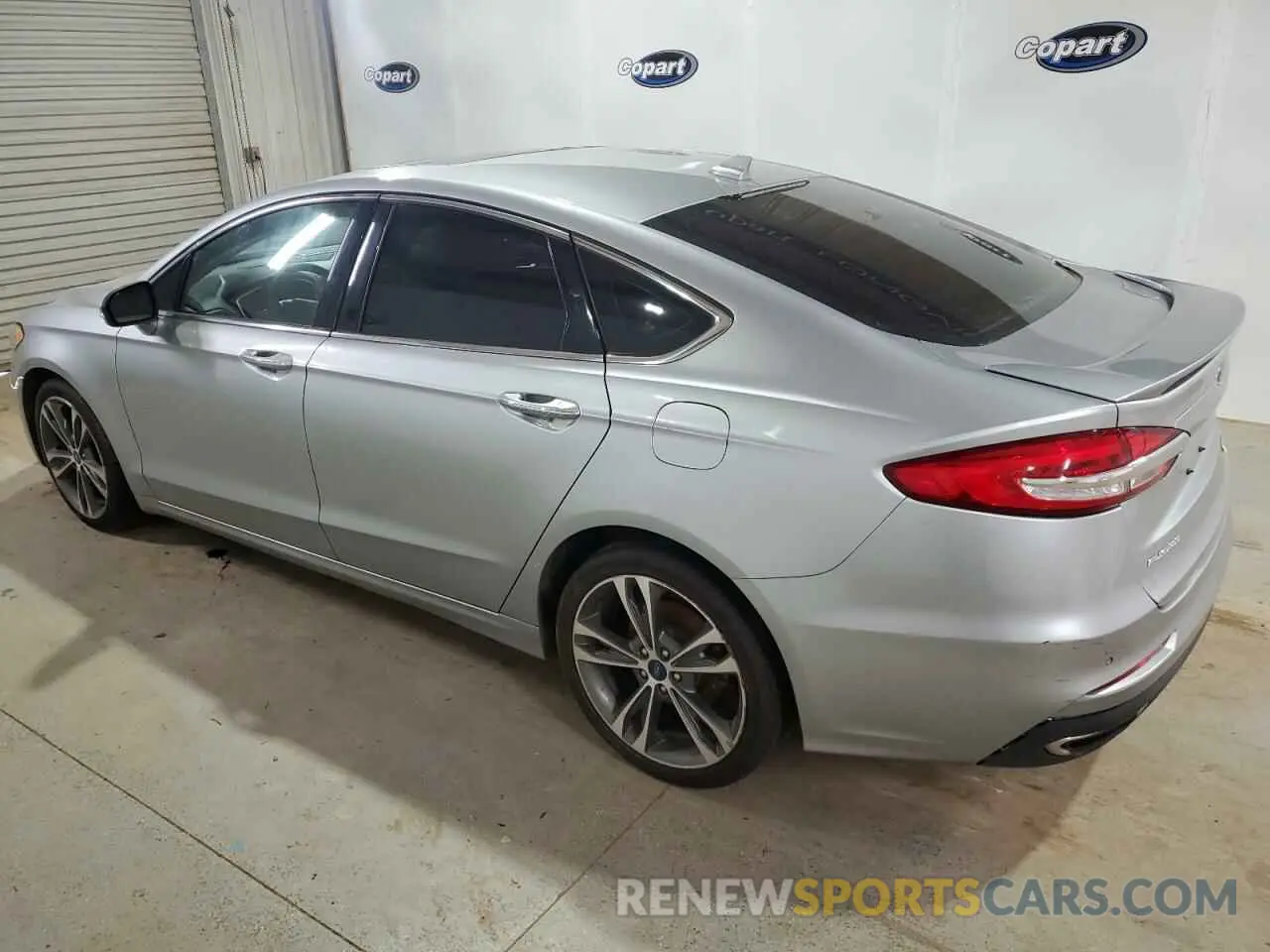 2 Photograph of a damaged car 3FA6P0D95LR133703 FORD FUSION 2020
