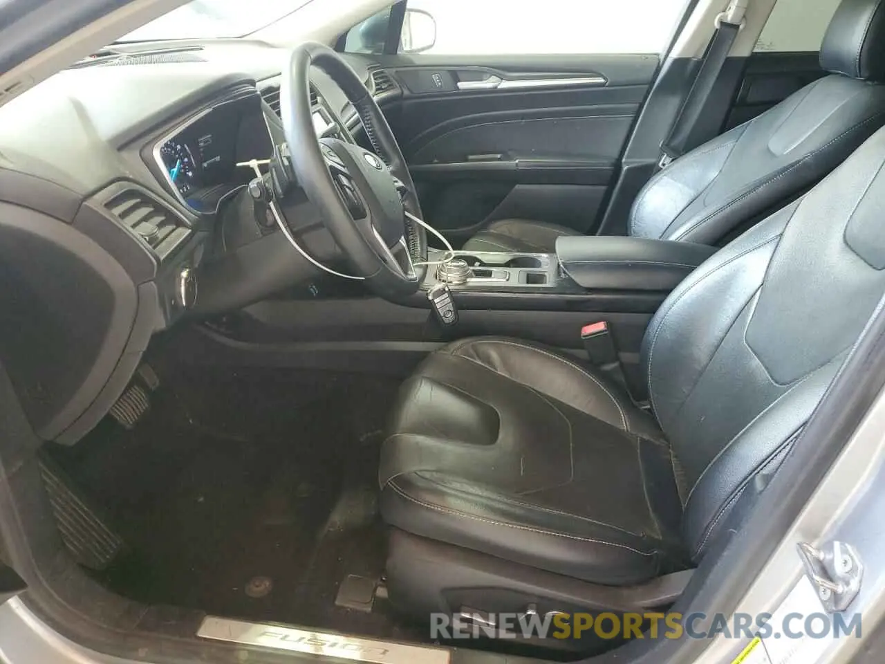 7 Photograph of a damaged car 3FA6P0D95LR133703 FORD FUSION 2020