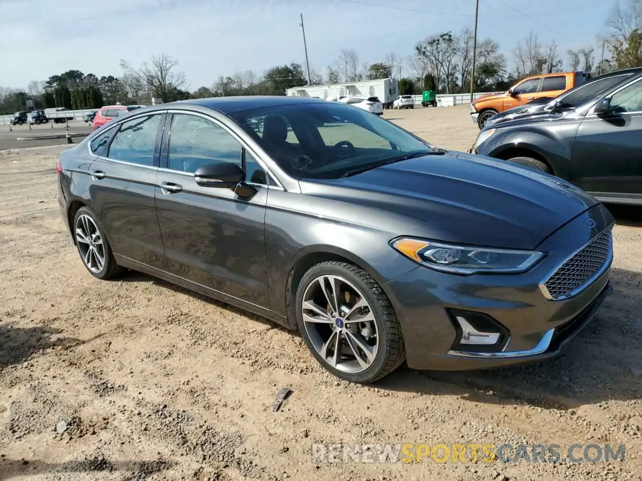 4 Photograph of a damaged car 3FA6P0D95LR137542 FORD FUSION 2020