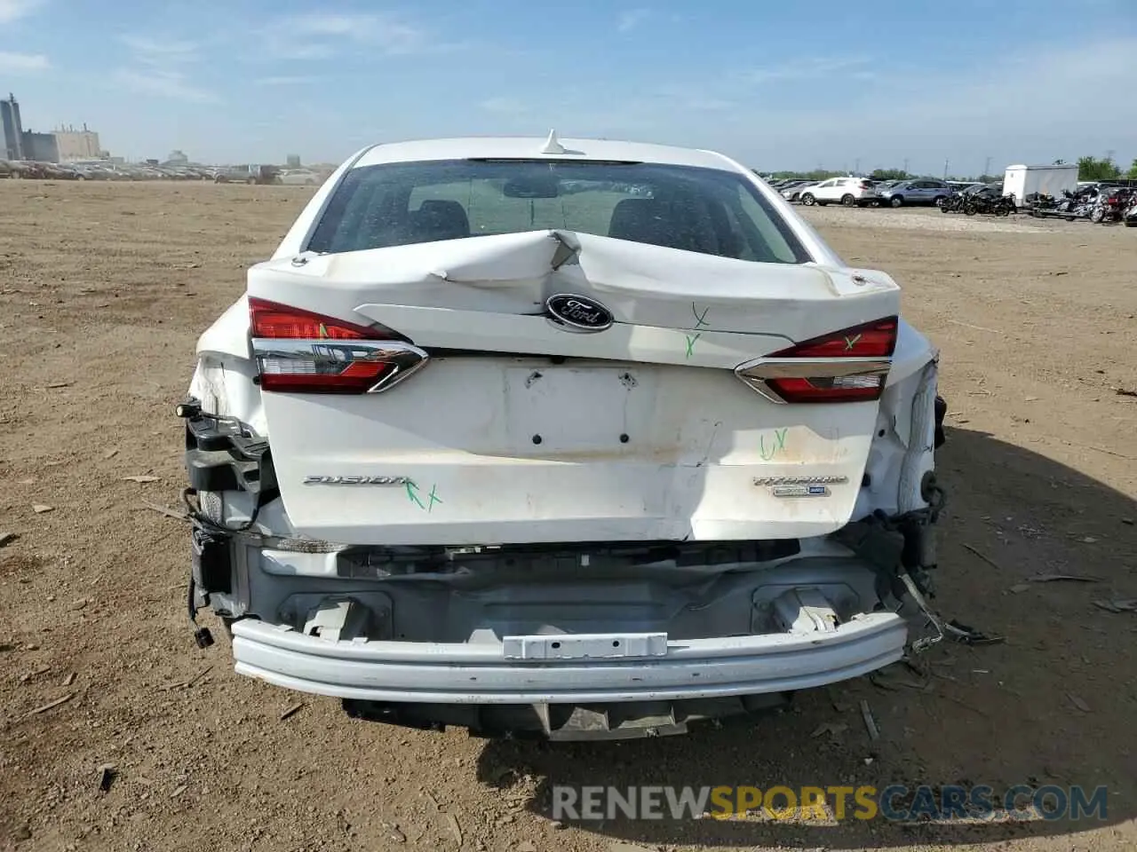 6 Photograph of a damaged car 3FA6P0D96LR173756 FORD FUSION 2020