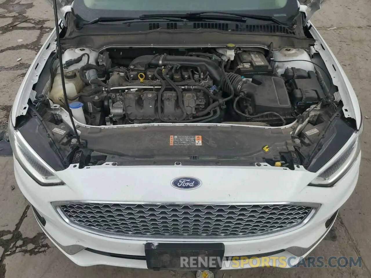 11 Photograph of a damaged car 3FA6P0D96LR175863 FORD FUSION 2020