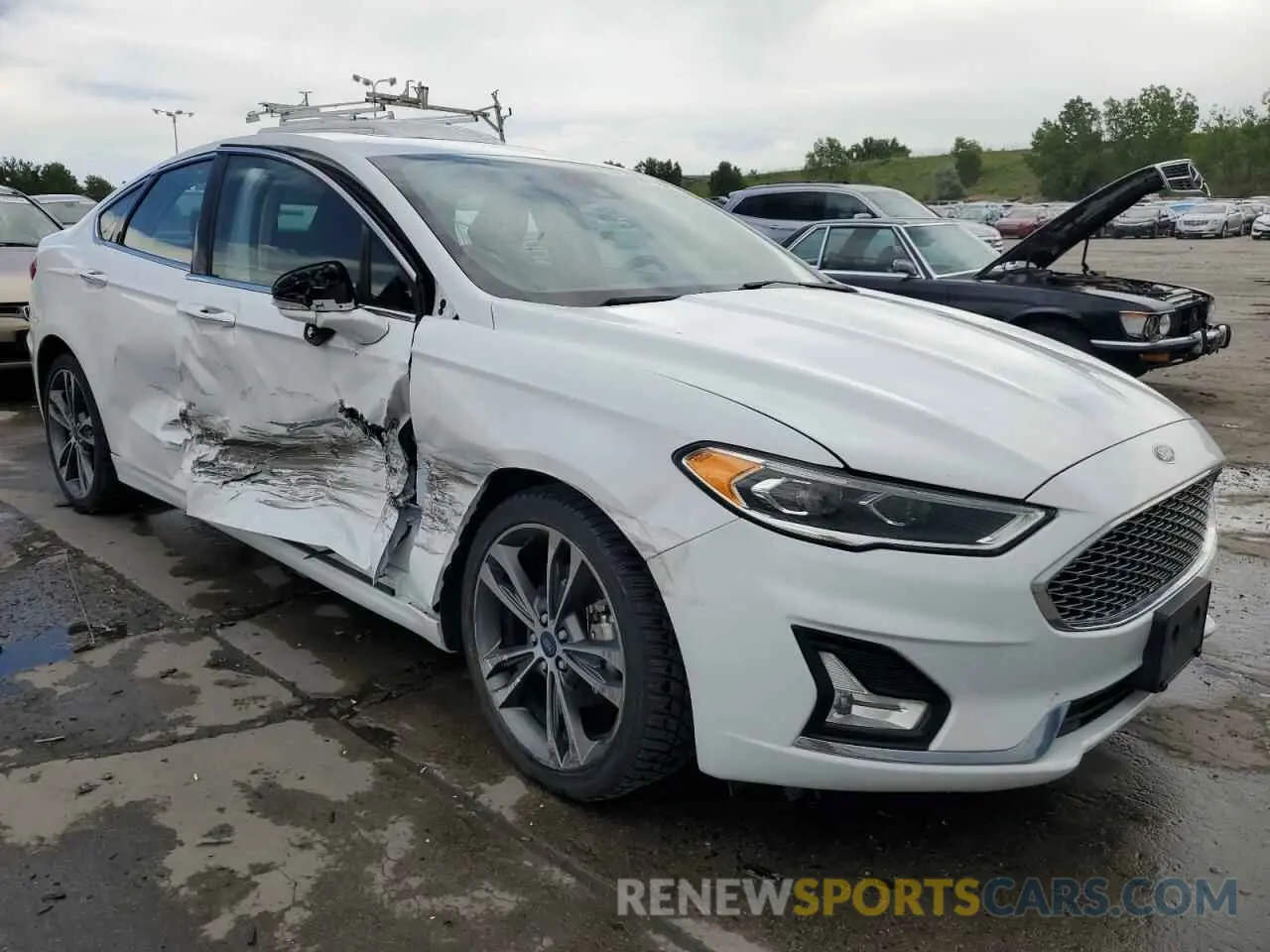 4 Photograph of a damaged car 3FA6P0D96LR175863 FORD FUSION 2020