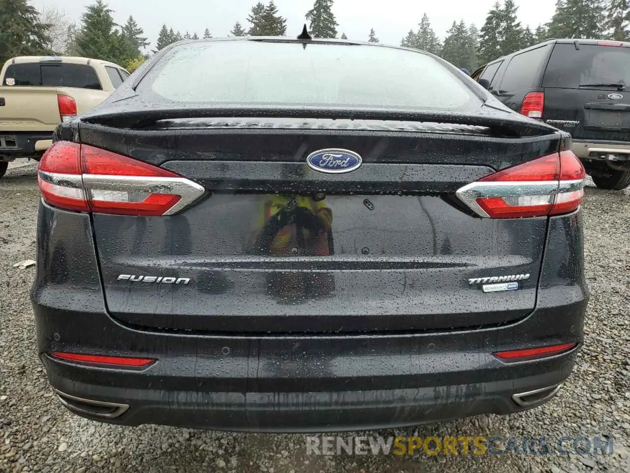 6 Photograph of a damaged car 3FA6P0D96LR192307 FORD FUSION 2020