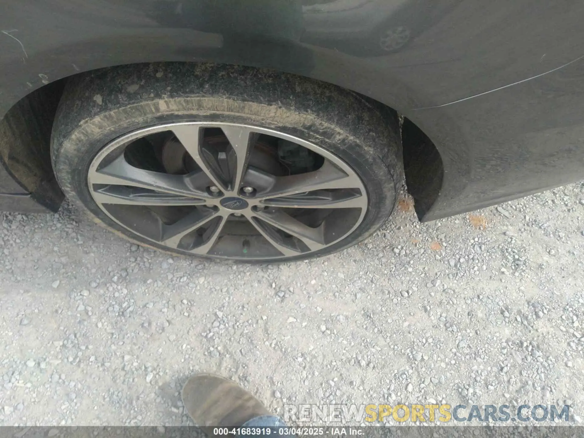 12 Photograph of a damaged car 3FA6P0D96LR205539 FORD FUSION 2020