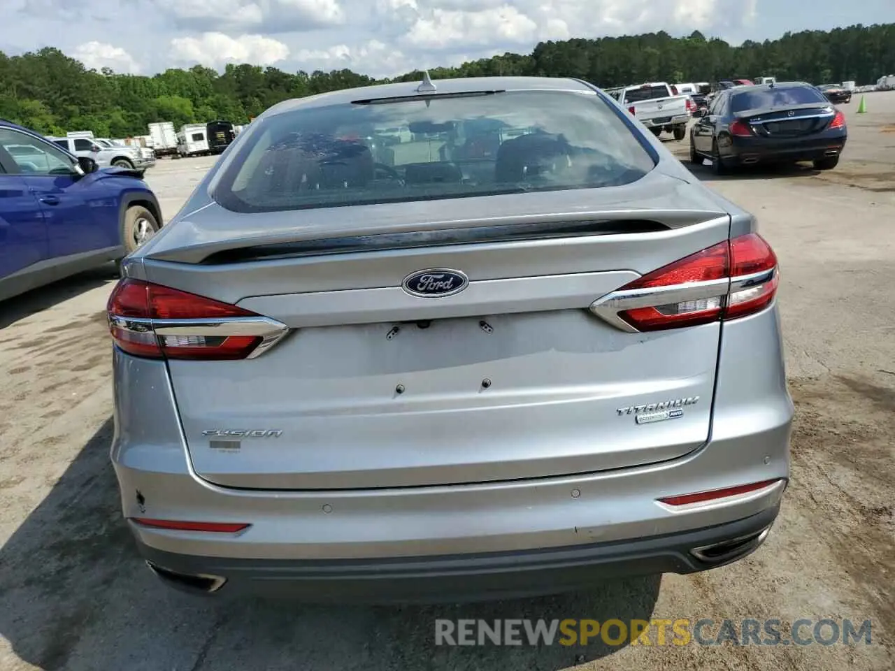 6 Photograph of a damaged car 3FA6P0D97LR138594 FORD FUSION 2020
