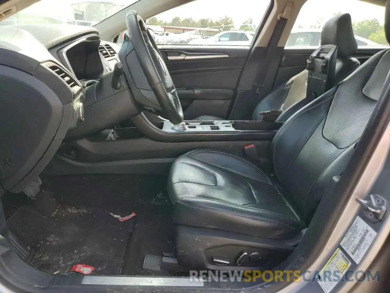 7 Photograph of a damaged car 3FA6P0D97LR138594 FORD FUSION 2020