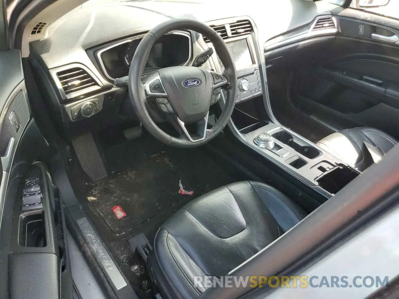 8 Photograph of a damaged car 3FA6P0D97LR138594 FORD FUSION 2020