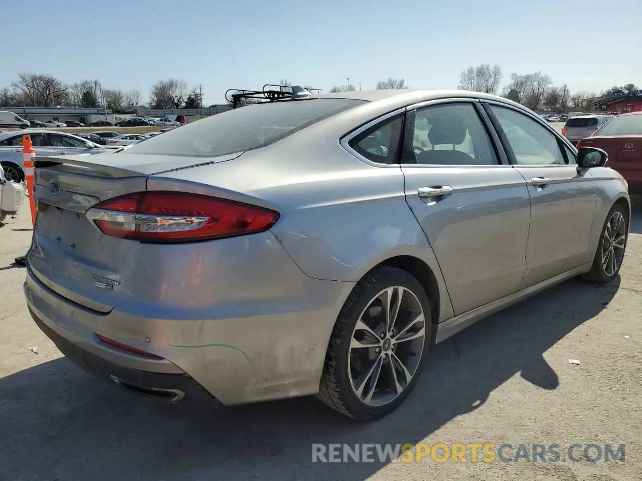 3 Photograph of a damaged car 3FA6P0D97LR192526 FORD FUSION 2020