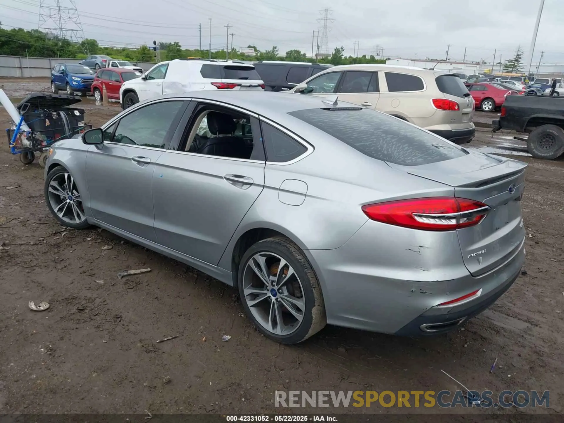 3 Photograph of a damaged car 3FA6P0D98LR115437 FORD FUSION 2020