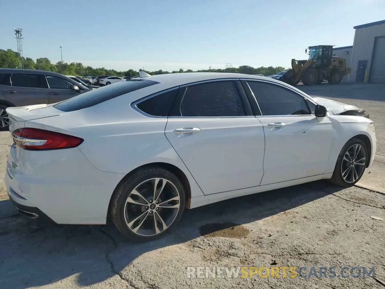 3 Photograph of a damaged car 3FA6P0D98LR176335 FORD FUSION 2020