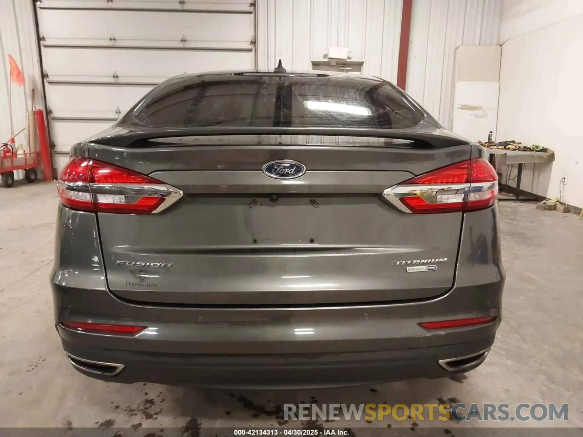 16 Photograph of a damaged car 3FA6P0D99LR116015 FORD FUSION 2020