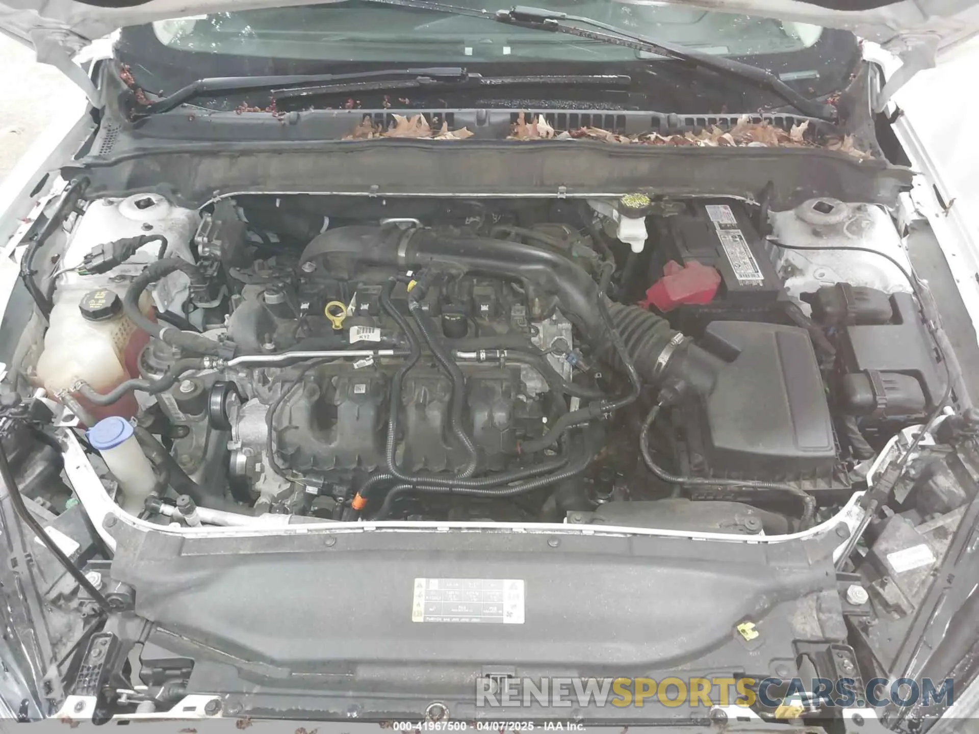 10 Photograph of a damaged car 3FA6P0D99LR131145 FORD FUSION 2020