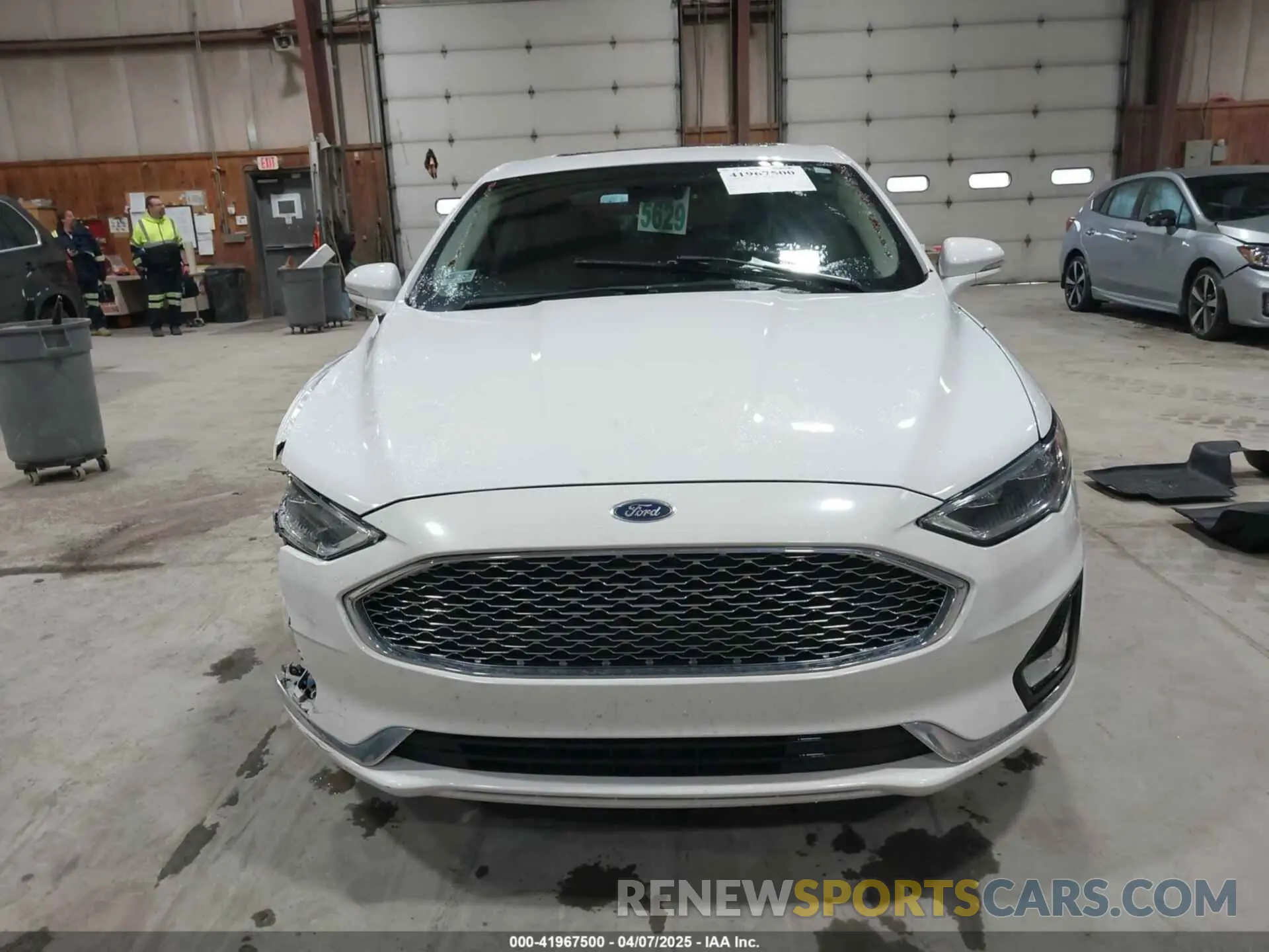 13 Photograph of a damaged car 3FA6P0D99LR131145 FORD FUSION 2020