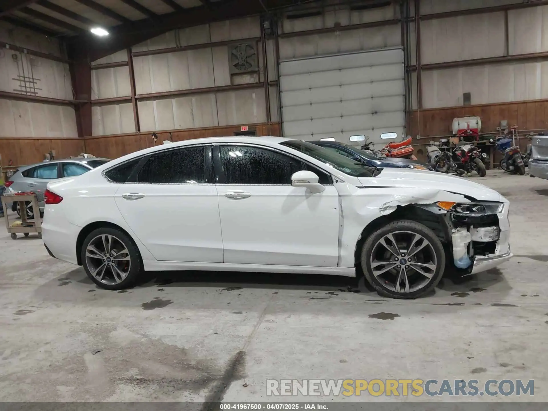 14 Photograph of a damaged car 3FA6P0D99LR131145 FORD FUSION 2020