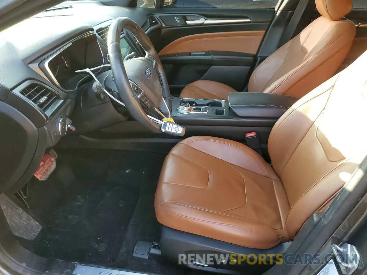 7 Photograph of a damaged car 3FA6P0D9XLR120428 FORD FUSION 2020