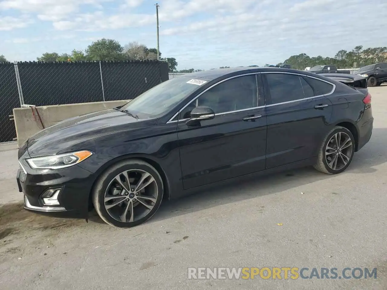 1 Photograph of a damaged car 3FA6P0D9XLR175848 FORD FUSION 2020
