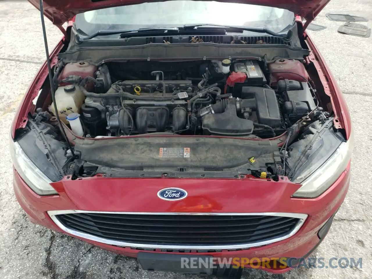 11 Photograph of a damaged car 3FA6P0G70LR126572 FORD FUSION 2020