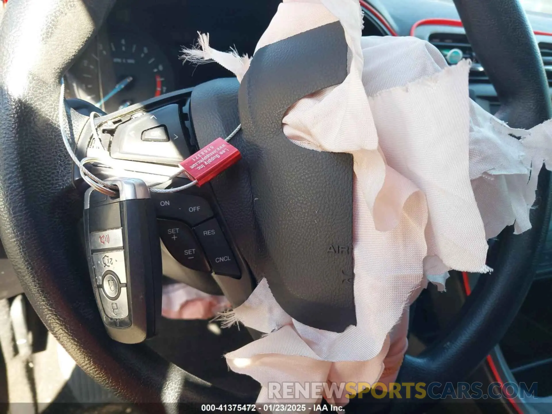 11 Photograph of a damaged car 3FA6P0G71LR180916 FORD FUSION 2020