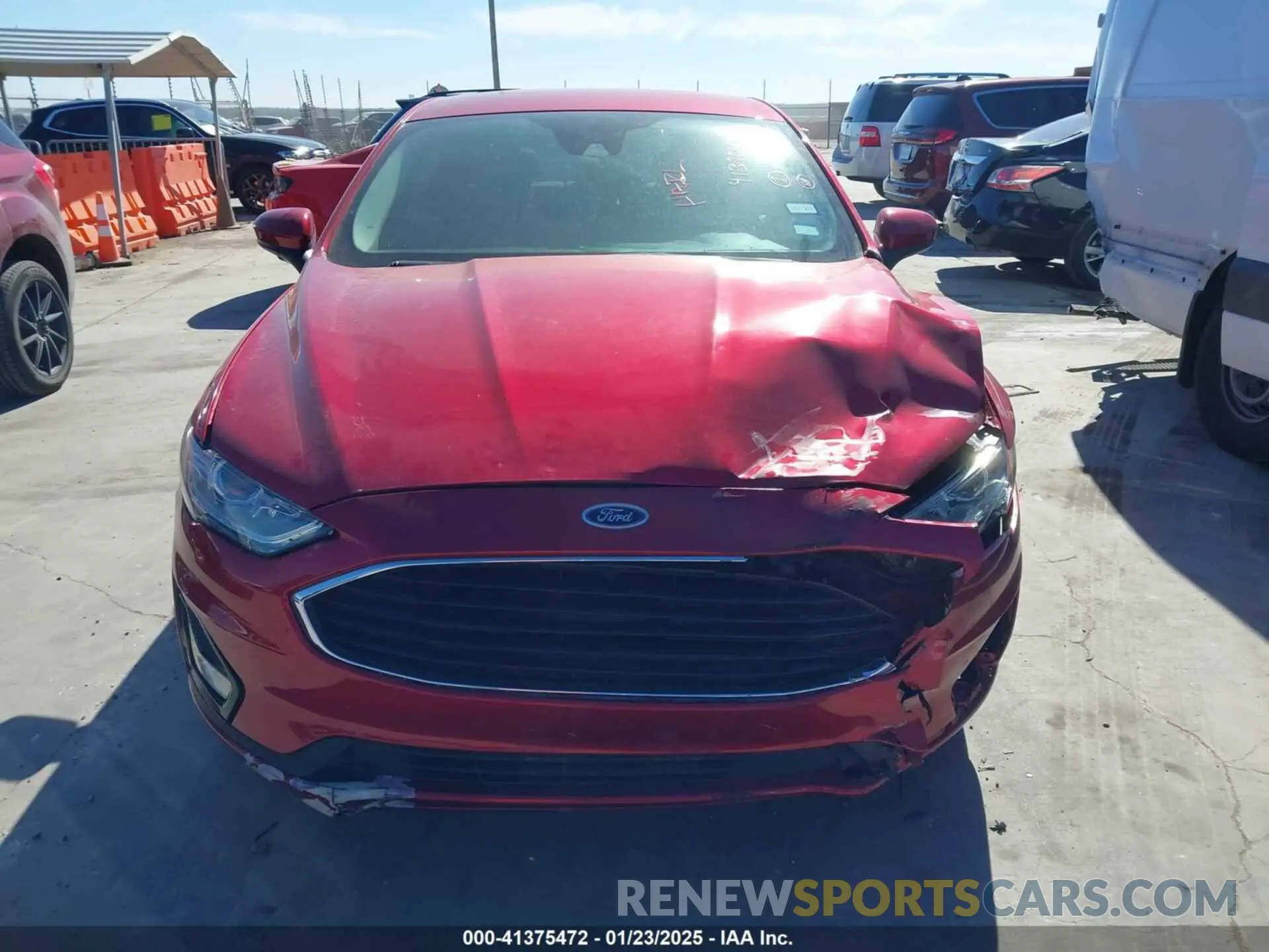 13 Photograph of a damaged car 3FA6P0G71LR180916 FORD FUSION 2020